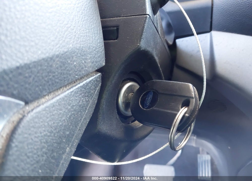 2014 FORD ESCAPE S VIN: 1FMCU0F79EUD08592