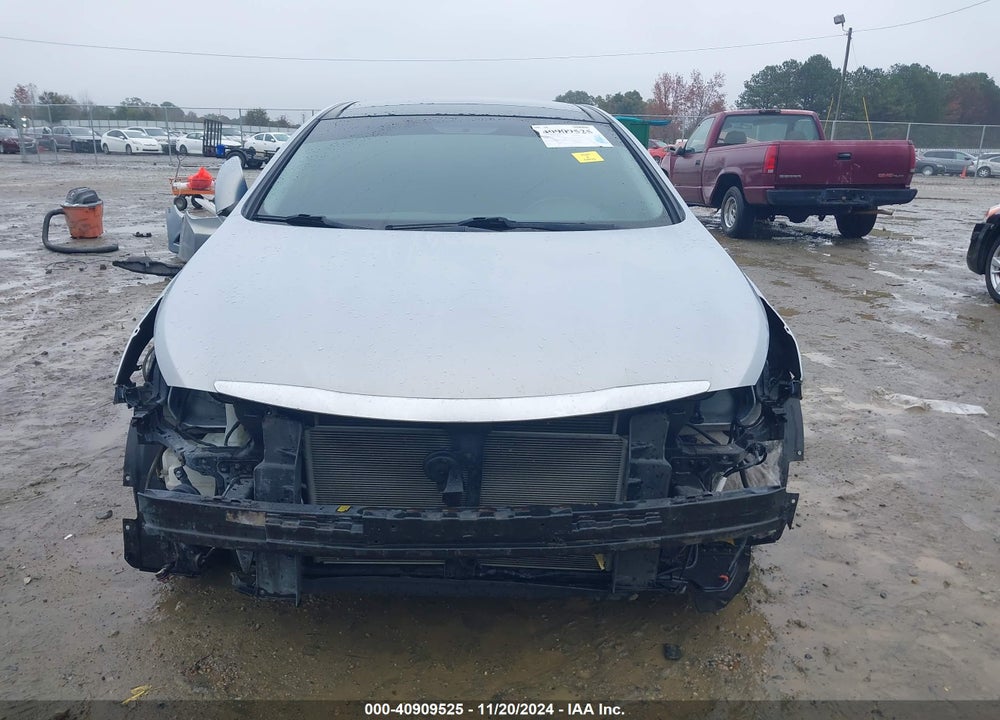 2014 HYUNDAI SONATA VIN: 5NPEC4AC2EH818692