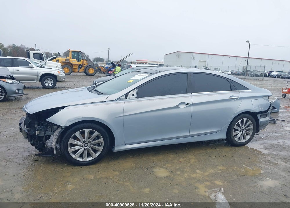 2014 HYUNDAI SONATA VIN: 5NPEC4AC2EH818692