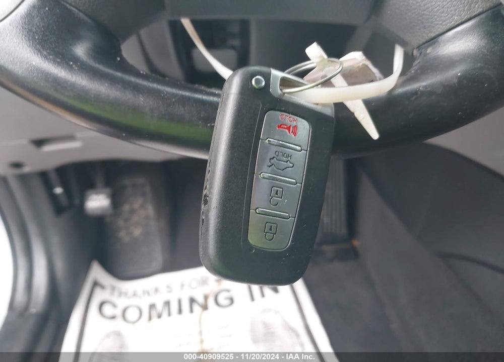 2014 HYUNDAI SONATA VIN: 5NPEC4AC2EH818692
