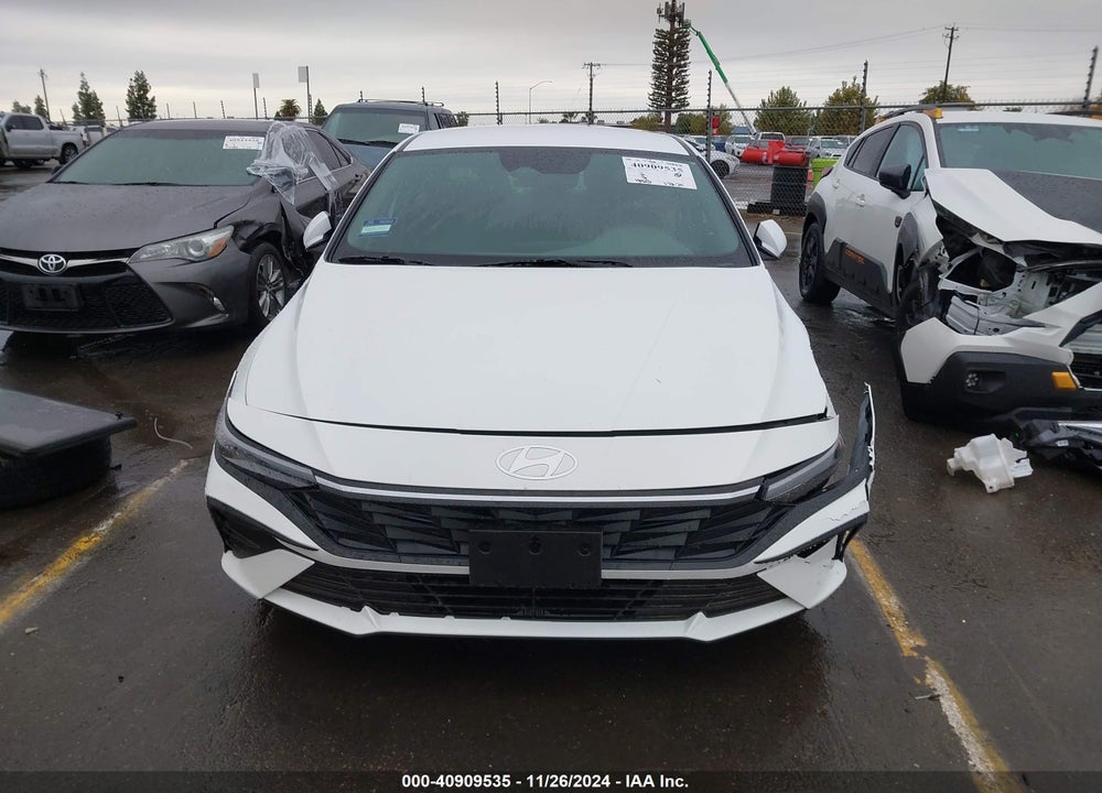 2024 HYUNDAI ELANTRA SE VIN: KMHLL4DG6RU774791