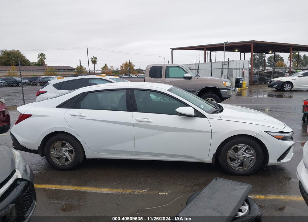 2024 HYUNDAI ELANTRA SE VIN: KMHLL4DG6RU774791