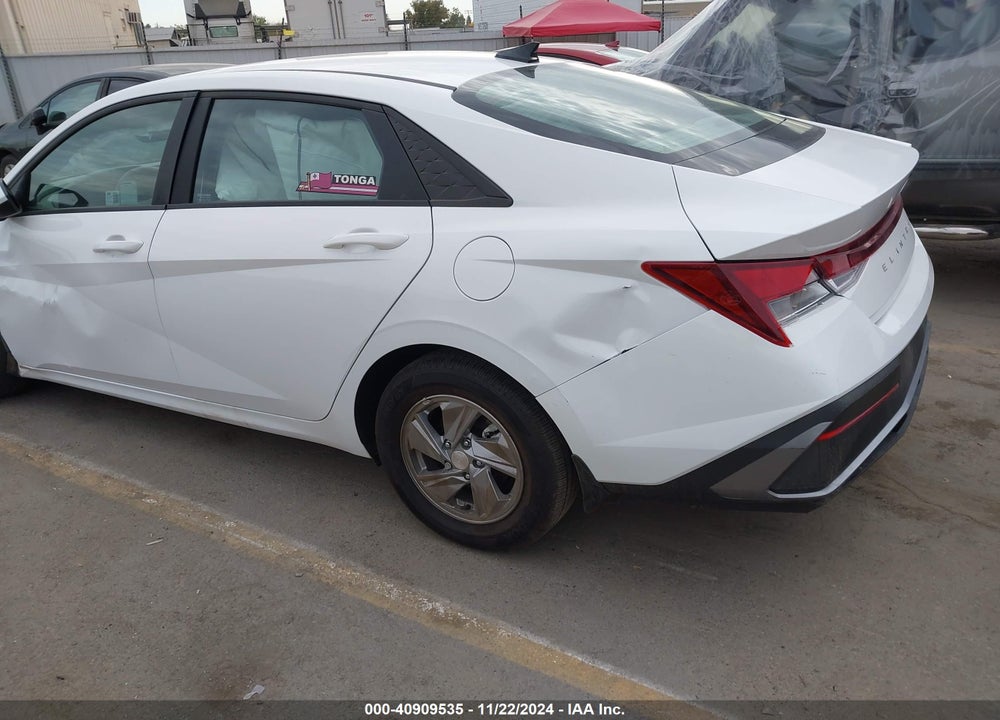 2024 HYUNDAI ELANTRA SE VIN: KMHLL4DG6RU774791