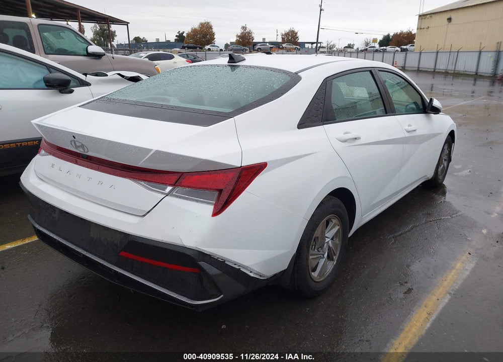 2024 HYUNDAI ELANTRA SE VIN: KMHLL4DG6RU774791