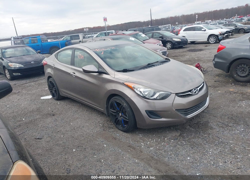 2013 HYUNDAI ELANTRA GLS VIN: 5NPDH4AE0DH279986