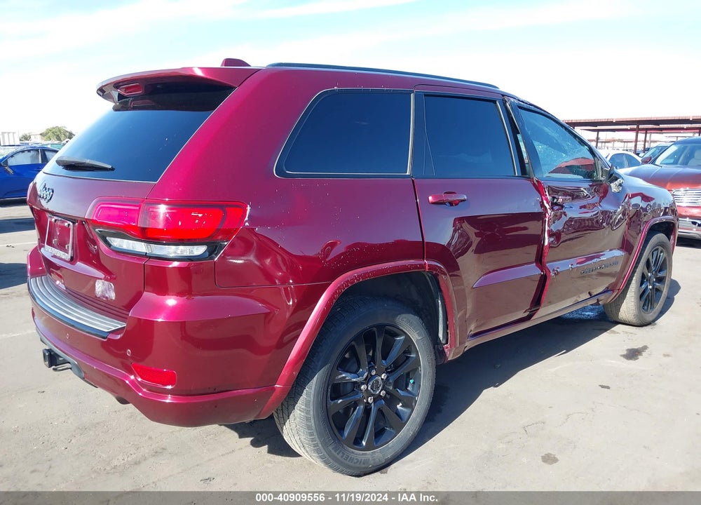 2017 JEEP GRAND CHEROKEE ALTITUDE 4X4 VIN: 1C4RJFAG2HC925148