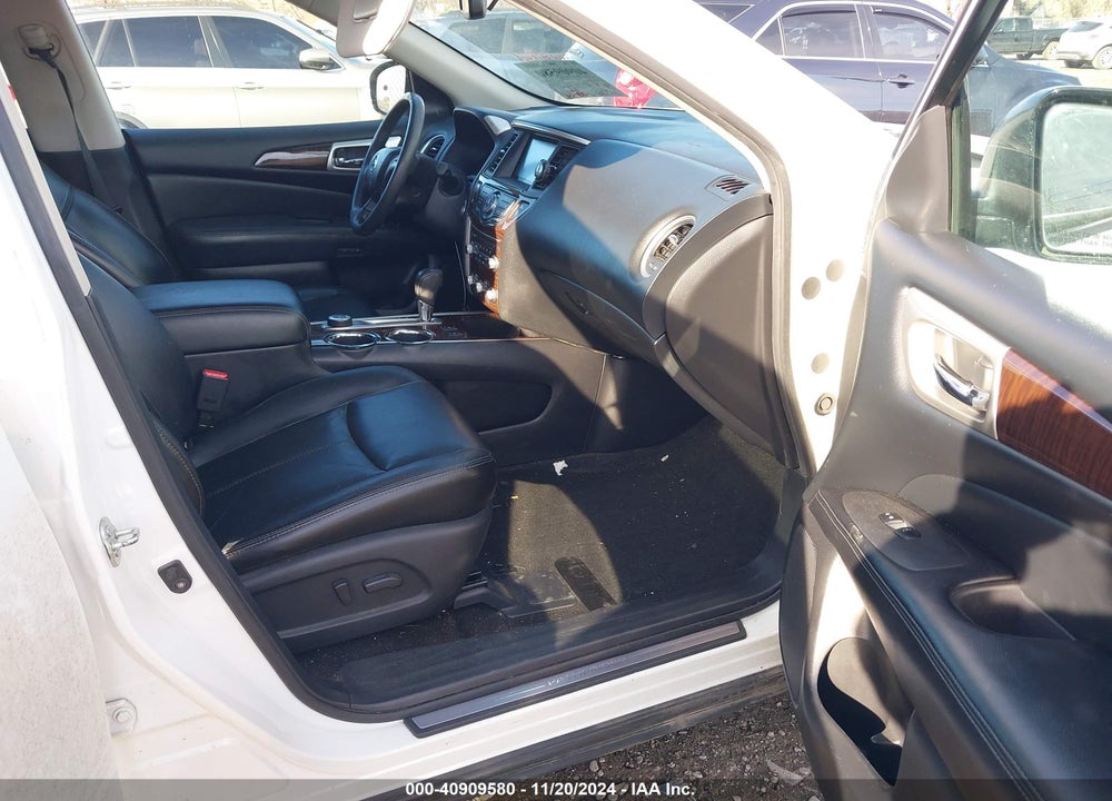 2013 NISSAN PATHFINDER SL VIN: 5N1AR2MM6DC639079