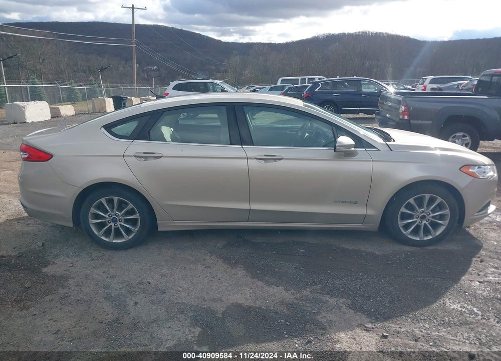 2017 FORD FUSION HYBRID SE VIN: 3FA6P0LU4HR254199