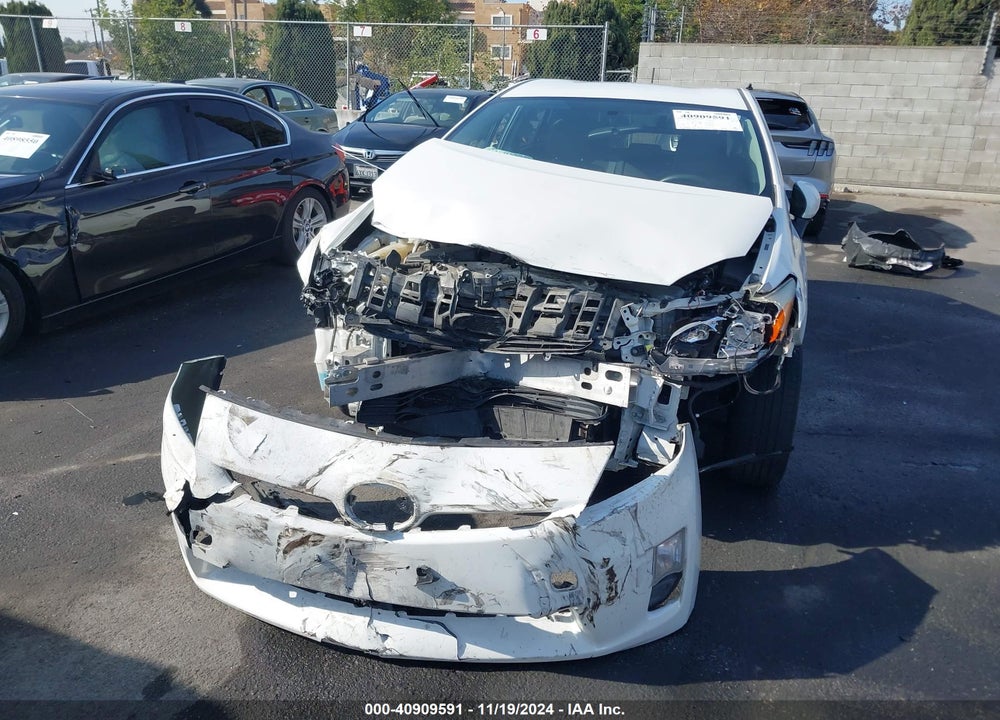 2010 TOYOTA PRIUS III VIN: JTDKN3DUXA0174698
