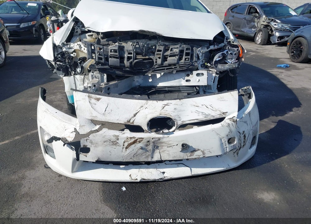 2010 TOYOTA PRIUS III VIN: JTDKN3DUXA0174698