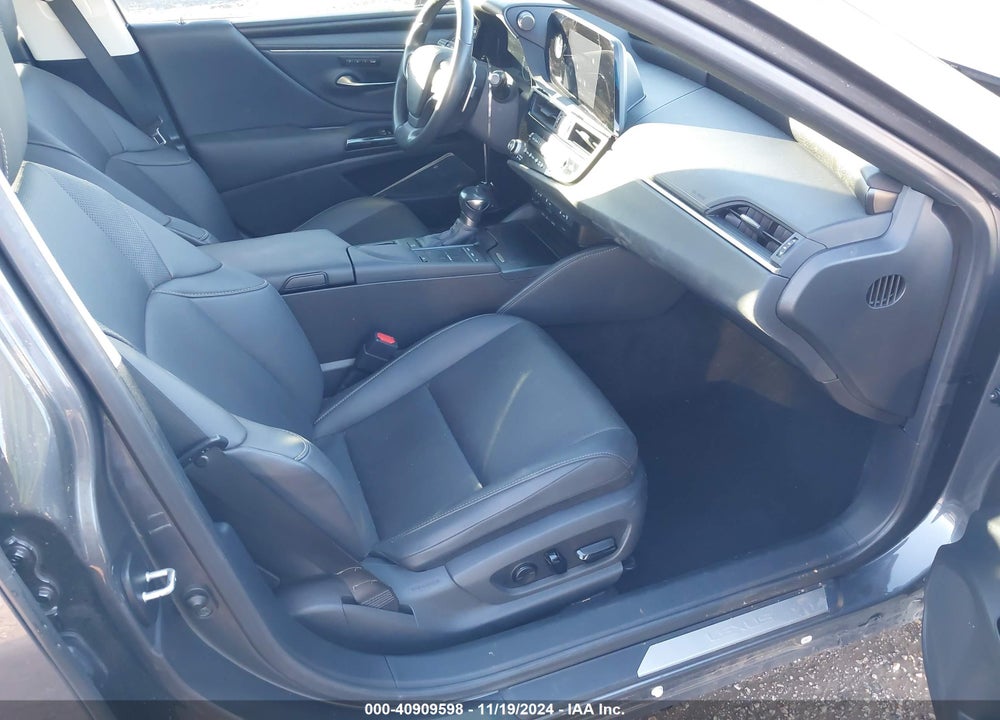 2022 LEXUS ES 350 VIN: 58ADZ1B13NU112623