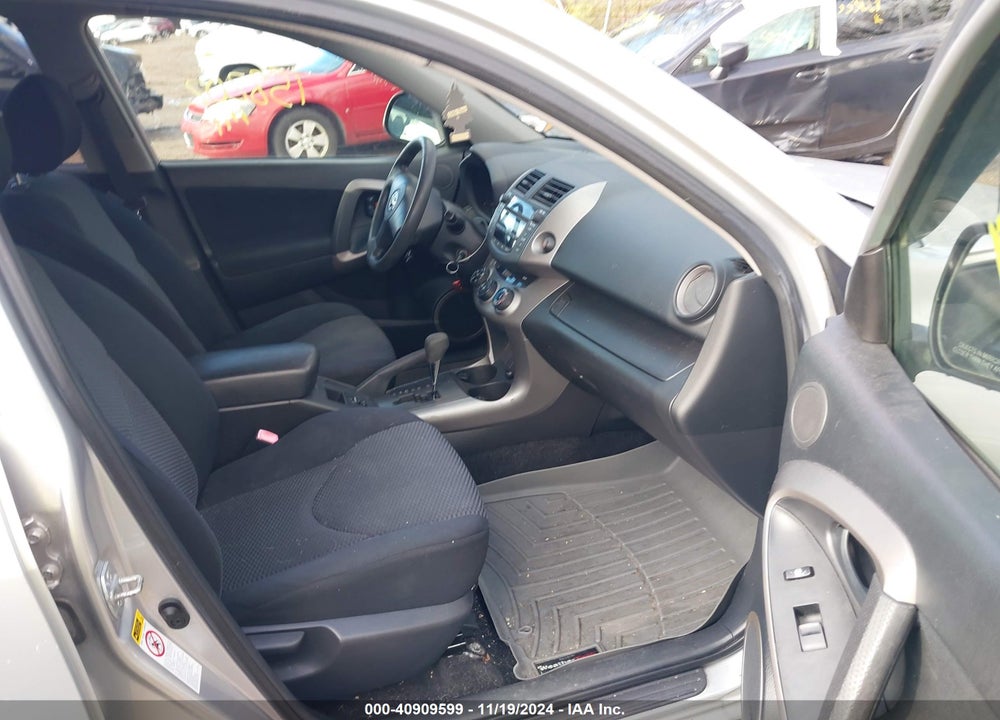 2006 TOYOTA RAV4 SPORT VIN: JTMBD32V765046315