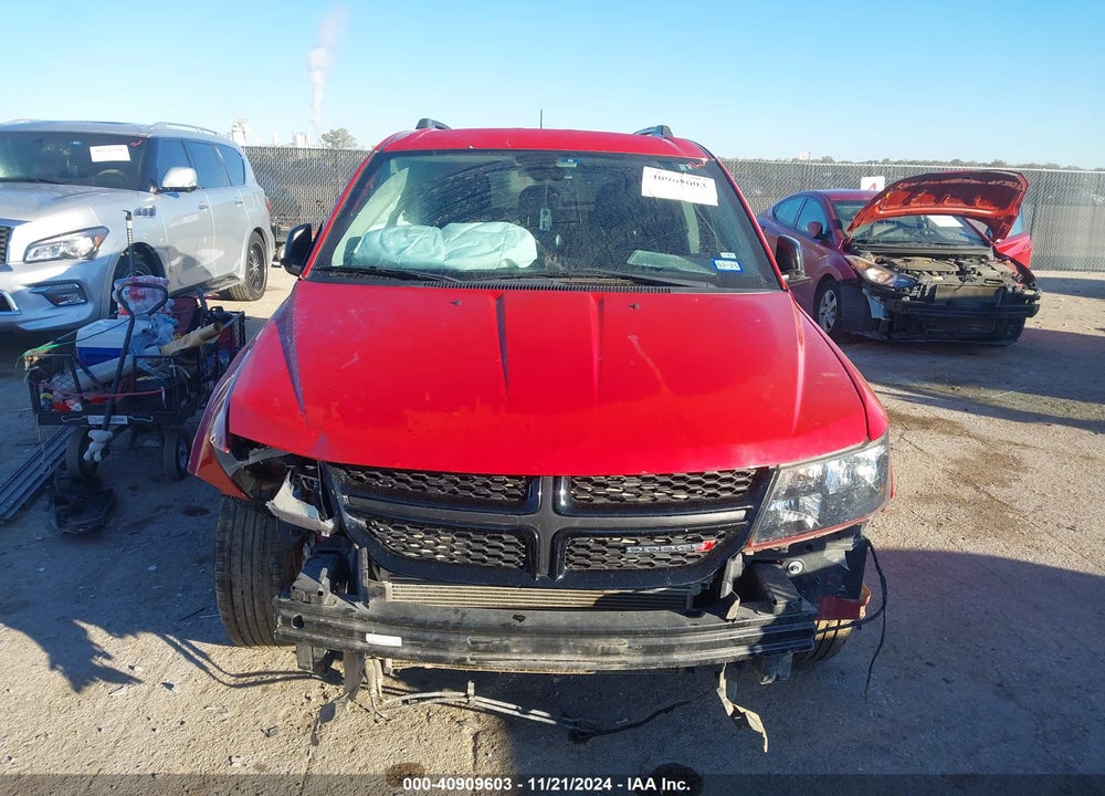 2019 DODGE JOURNEY SE VIN: 3C4PDCBB1KT860384