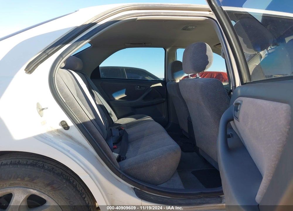 1999 TOYOTA CAMRY LE V6 VIN: JT2BF28K2X0211874