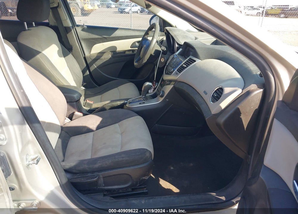 2014 CHEVROLET CRUZE LS AUTO VIN: 1G1PA5SH2E7478584