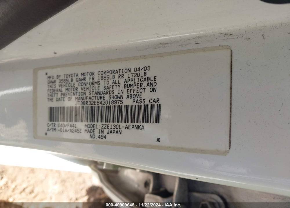 2004 TOYOTA COROLLA LE VIN: JTDBR32E842018975