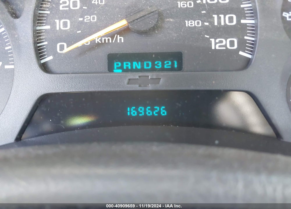 2002 CHEVROLET TRAILBLAZER LS VIN: 1GNDS13S022452494