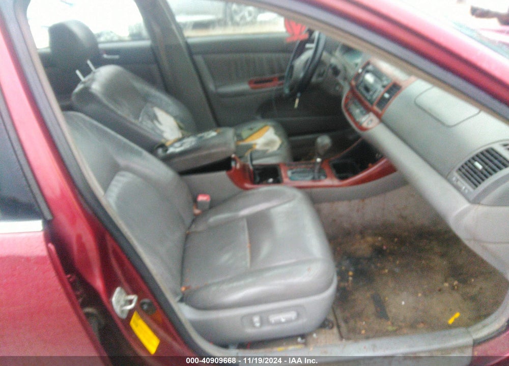 2004 TOYOTA CAMRY XLE VIN: 4T1BE30K54U328280