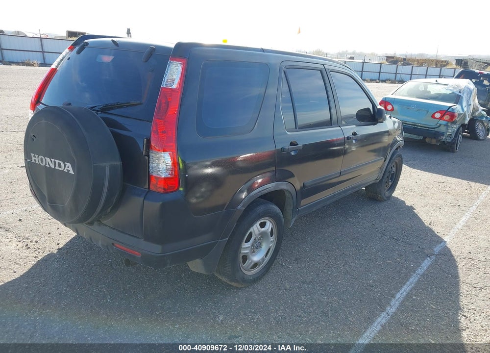 2005 HONDA CR-V LX VIN: JHLRD68575C012413