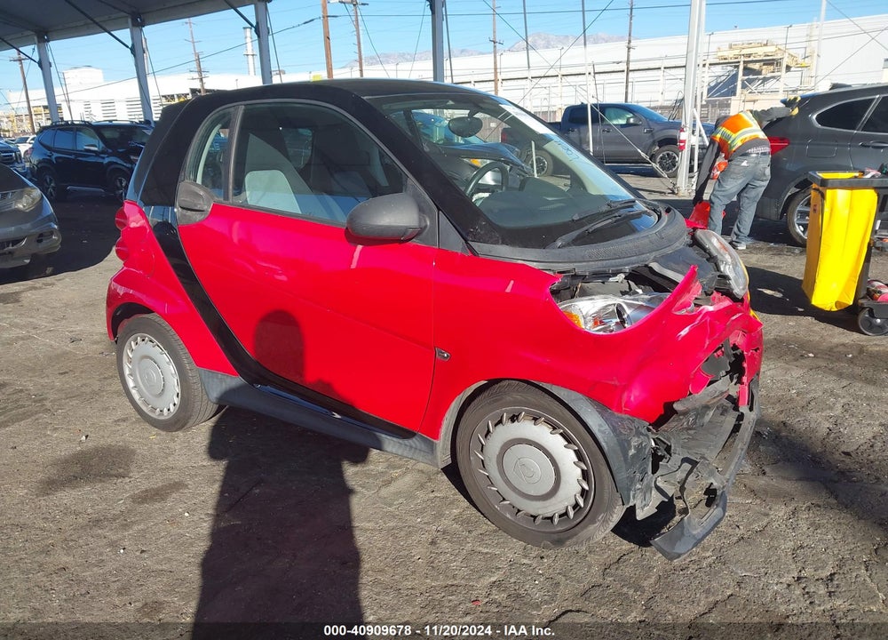 2015 SMART FORTWO PASSION/PURE VIN: WMEEJ3BAXFK797561