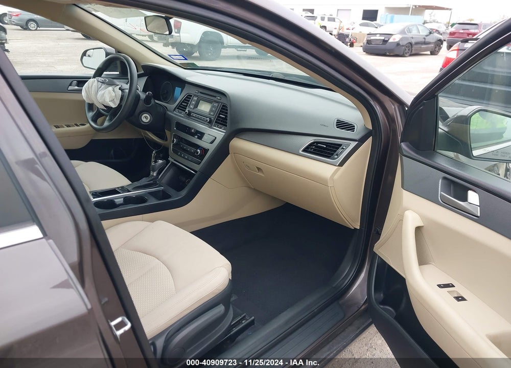 2017 HYUNDAI SONATA VIN: 5NPE24AF2HH595054