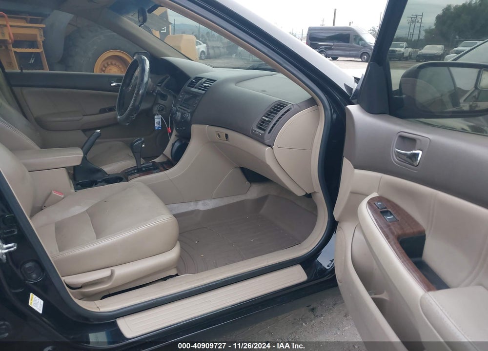 2007 HONDA ACCORD 2.4 EX VIN: 1HGCM56847A128954