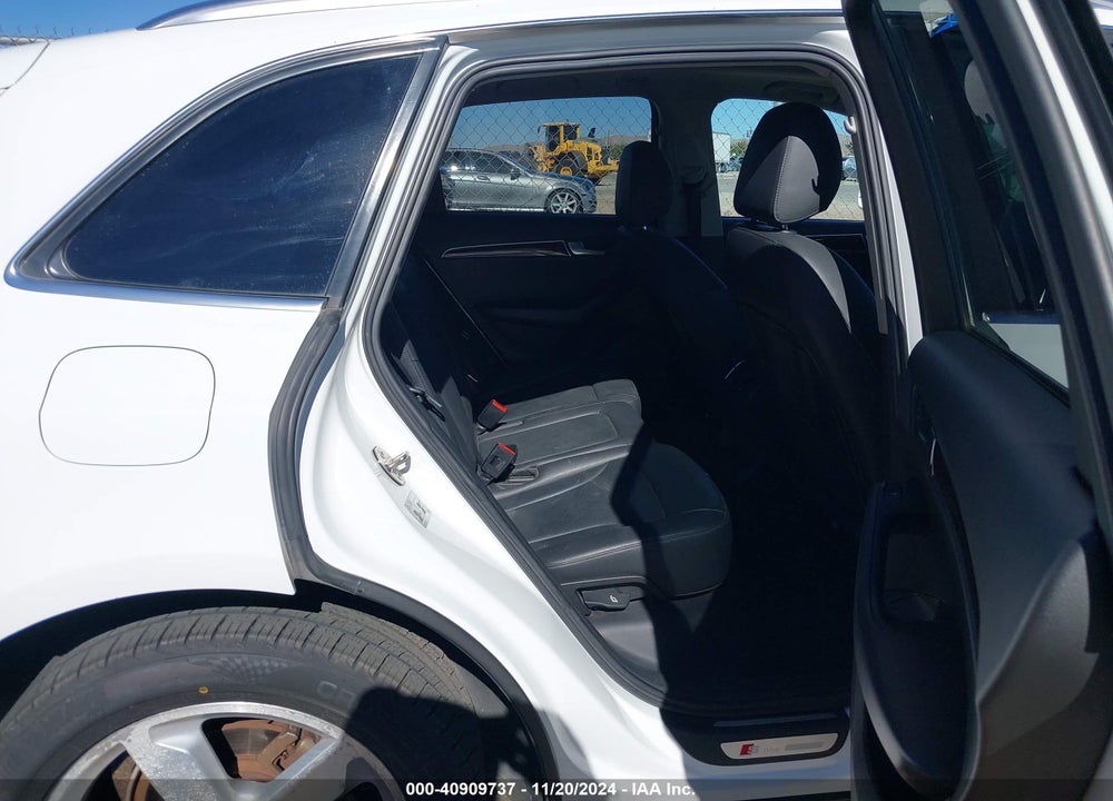 2012 AUDI Q5 3.2 PREMIUM PLUS VIN: WA1DKAFP0CA047527