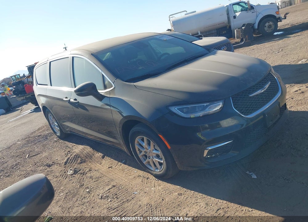 2023 CHRYSLER PACIFICA TOURING L VIN: 2C4RC1BG9PR596689