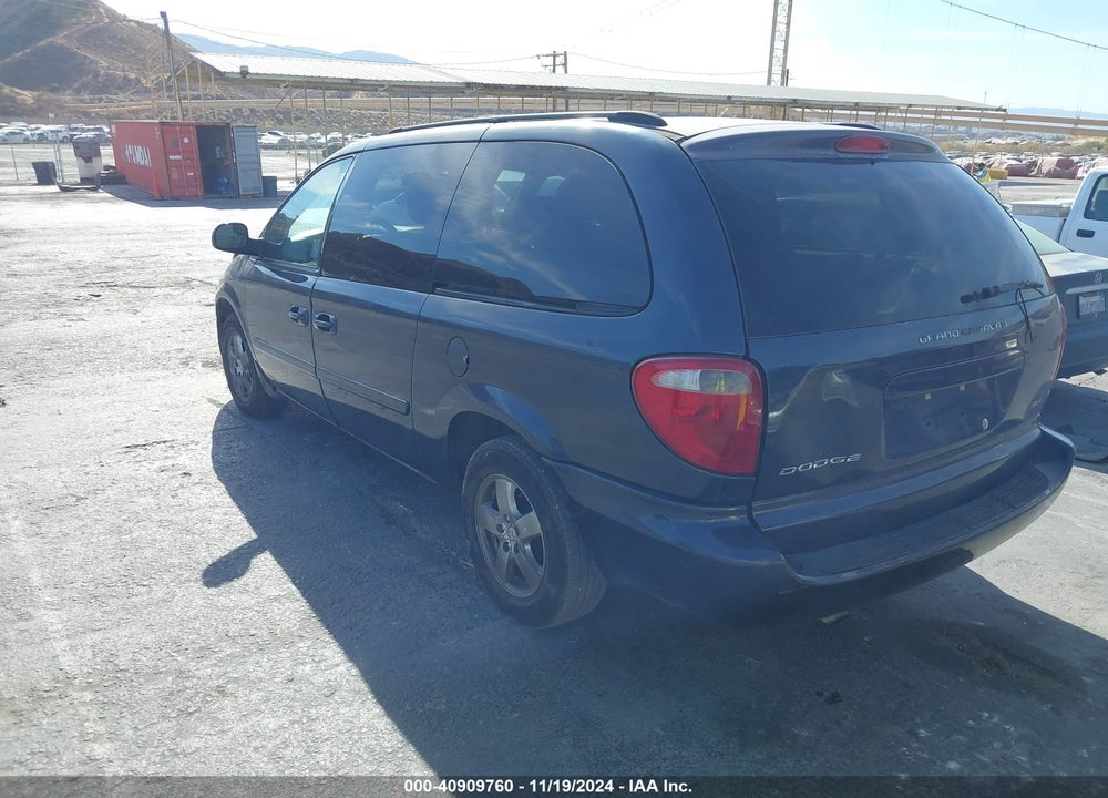 2007 DODGE GRAND CARAVAN SXT VIN: 2D8GP44L57R113661