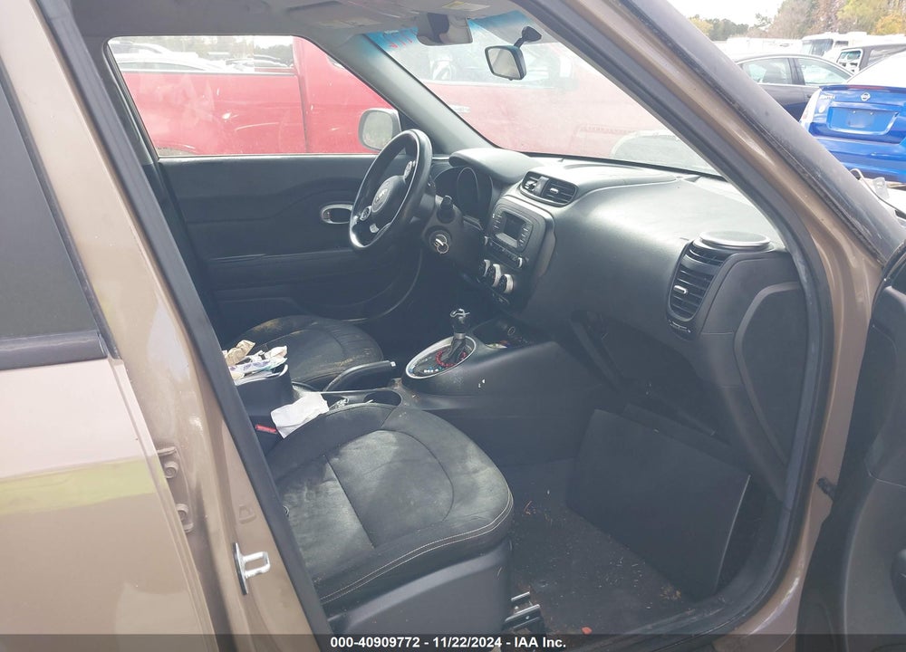 2014 KIA SOUL VIN: KNDJP3A52E7068939