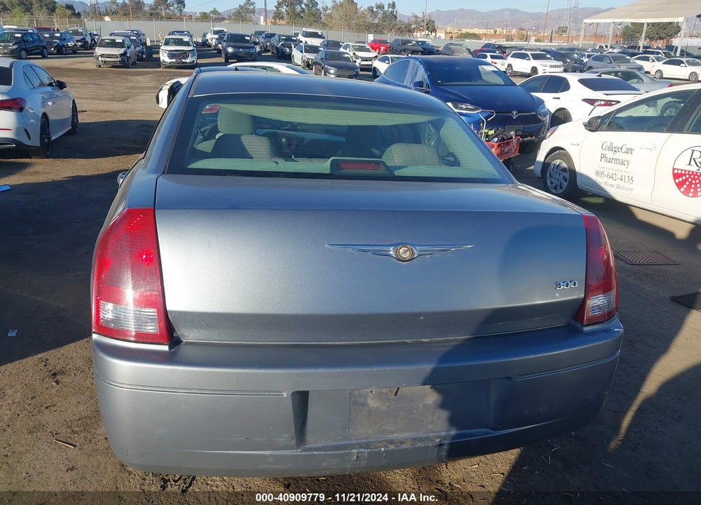 2007 CHRYSLER 300 VIN: 2C3KA43RX7H788271