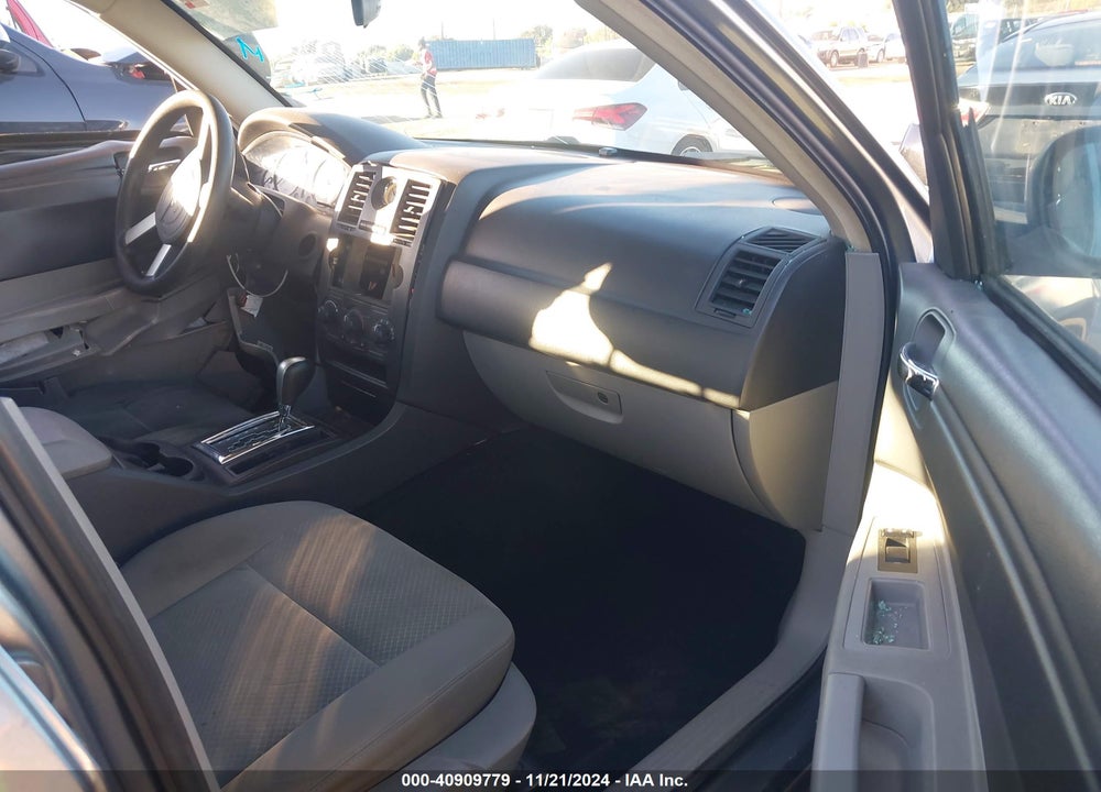 2007 CHRYSLER 300 VIN: 2C3KA43RX7H788271