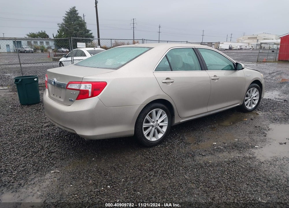 2013 TOYOTA CAMRY HYBRID XLE VIN: 4T1BD1FK9DU074443