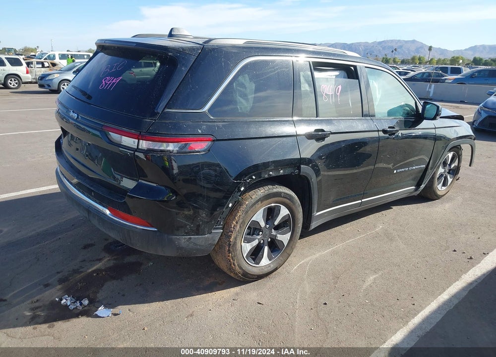2024 JEEP GRAND CHEROKEE 4XE VIN: 1C4RJYB64RC116141