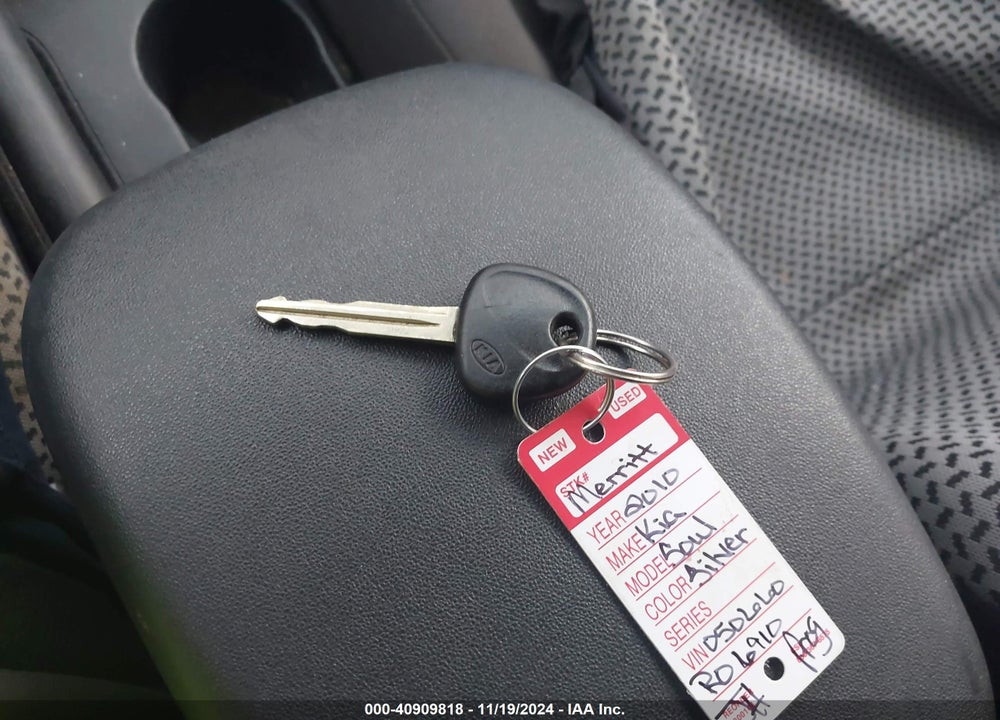2010 KIA SOUL SPORT VIN: KNDJT2A24A7050660