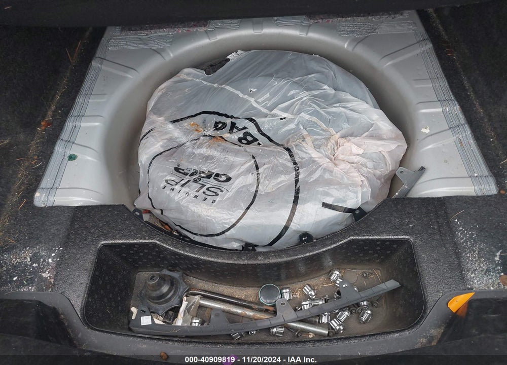 2018 CHEVROLET IMPALA 1LT VIN: 2G1105S31J9154614