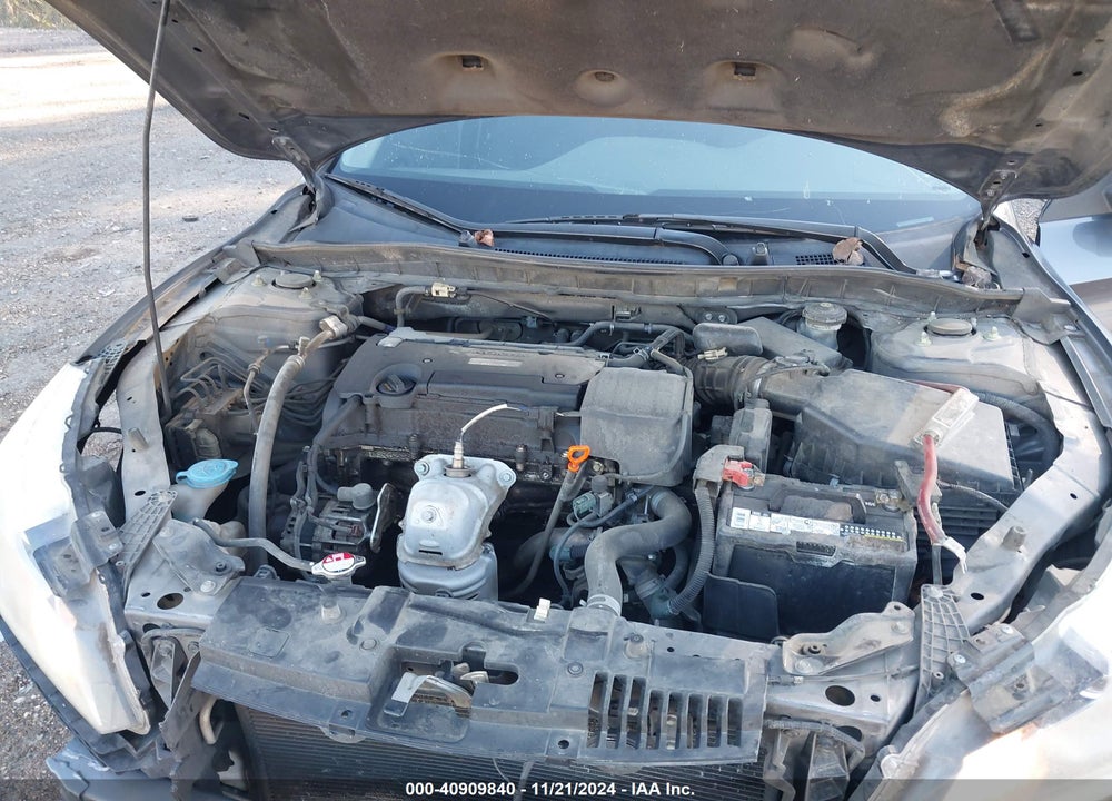 2017 HONDA ACCORD LX VIN: 1HGCR2F35HA057186