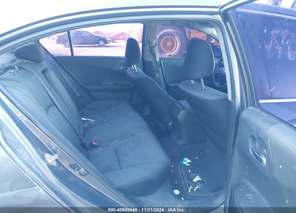 2017 HONDA ACCORD LX VIN: 1HGCR2F35HA057186