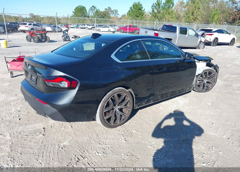 2022 BMW 230 I VIN: 3MW23CM02N8C20911
