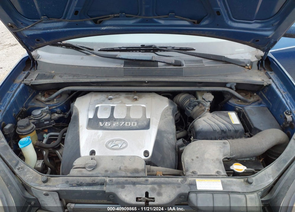 2005 HYUNDAI TUCSON GLS/LX VIN: KM8JN12D75U145219