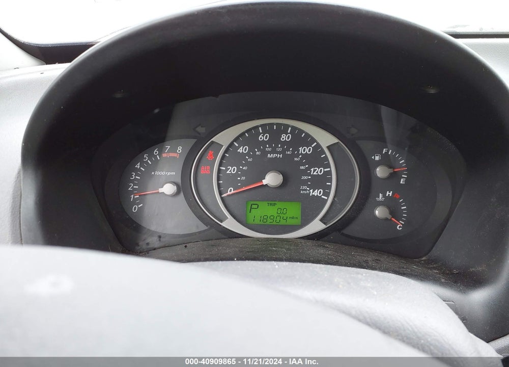2005 HYUNDAI TUCSON GLS/LX VIN: KM8JN12D75U145219