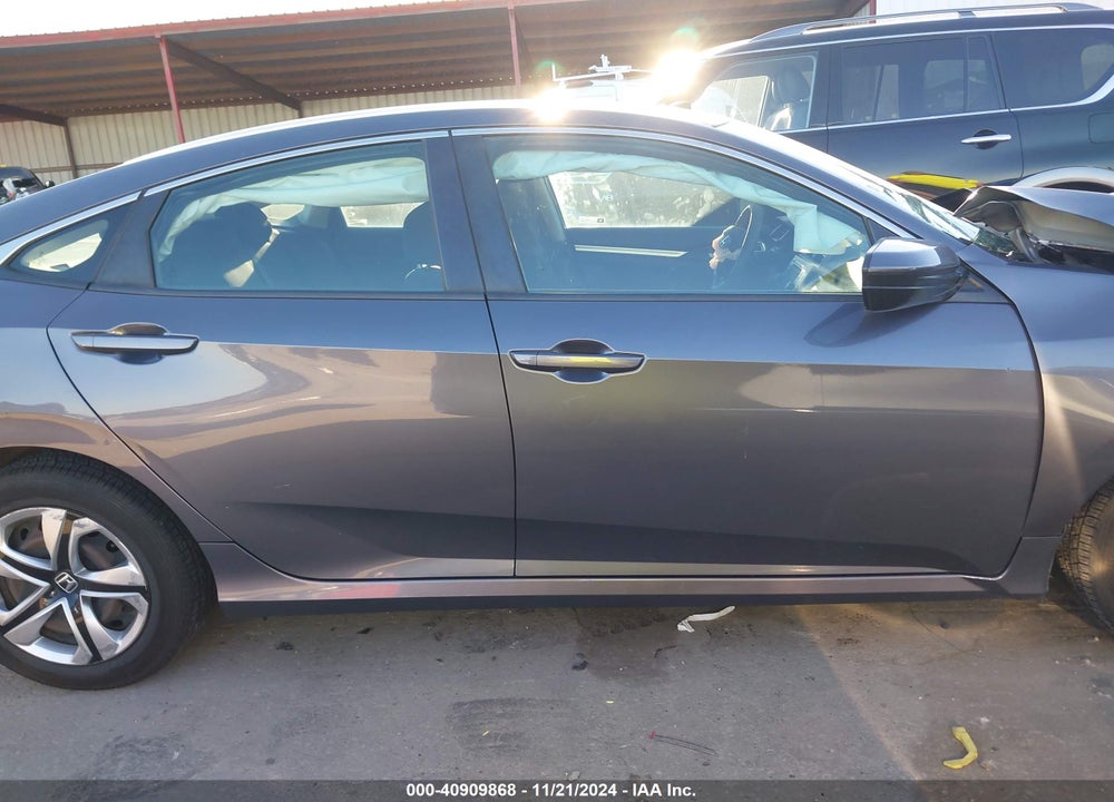 2017 HONDA CIVIC LX VIN: 19XFC2F55HE001700