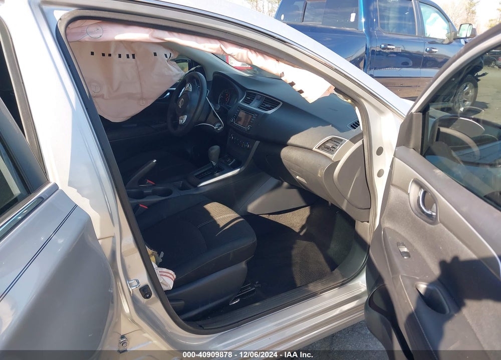 2018 NISSAN SENTRA S VIN: 3N1AB7AP4JY334786