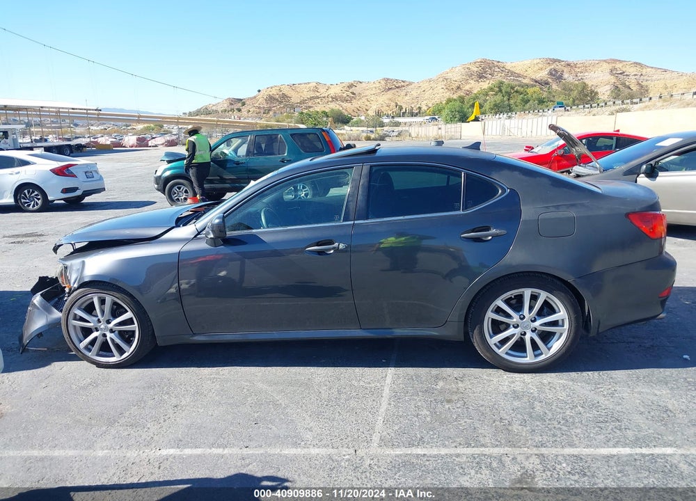 2007 LEXUS IS 250 VIN: JTHBK262X75048771