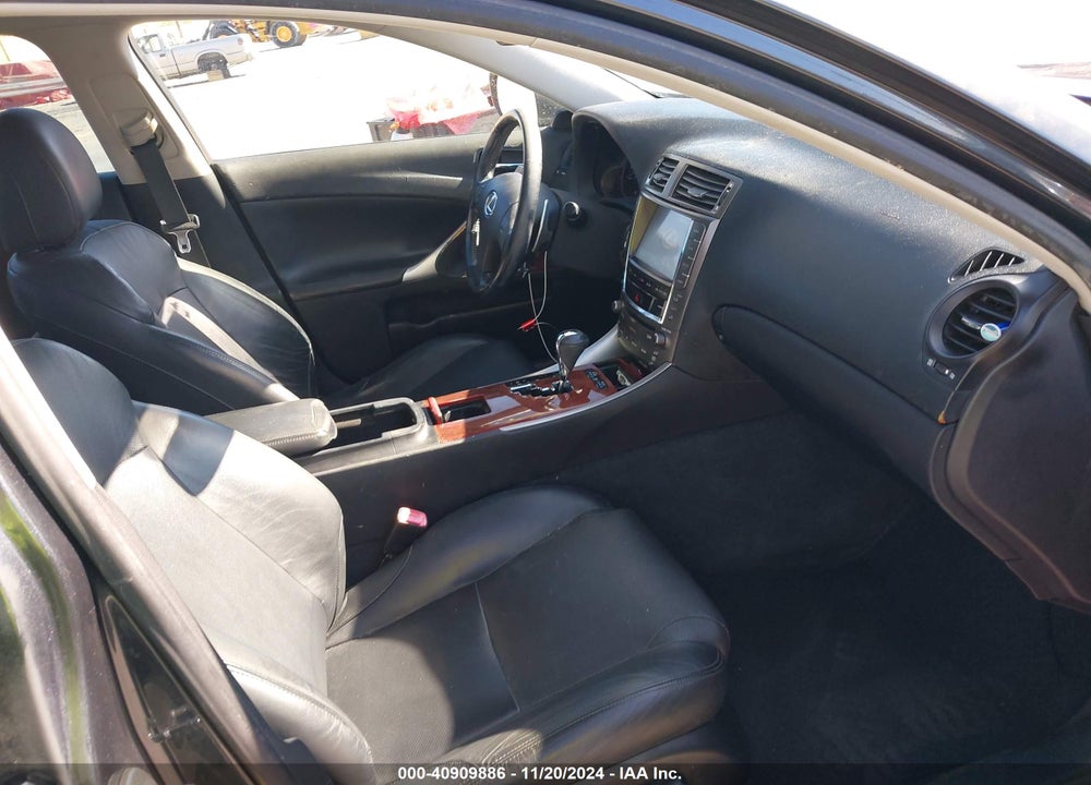2007 LEXUS IS 250 VIN: JTHBK262X75048771