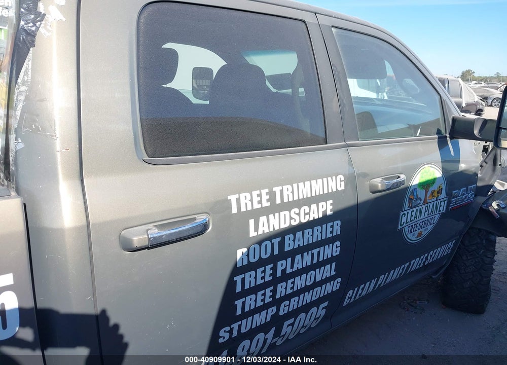 2014 RAM 3500 LONE STAR VIN: 3C63RRHL4EG167767