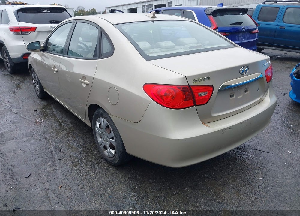 2010 HYUNDAI ELANTRA GLS VIN: KMHDU4AD6AU202295