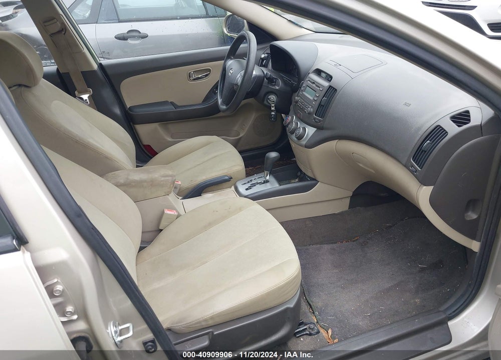 2010 HYUNDAI ELANTRA GLS VIN: KMHDU4AD6AU202295