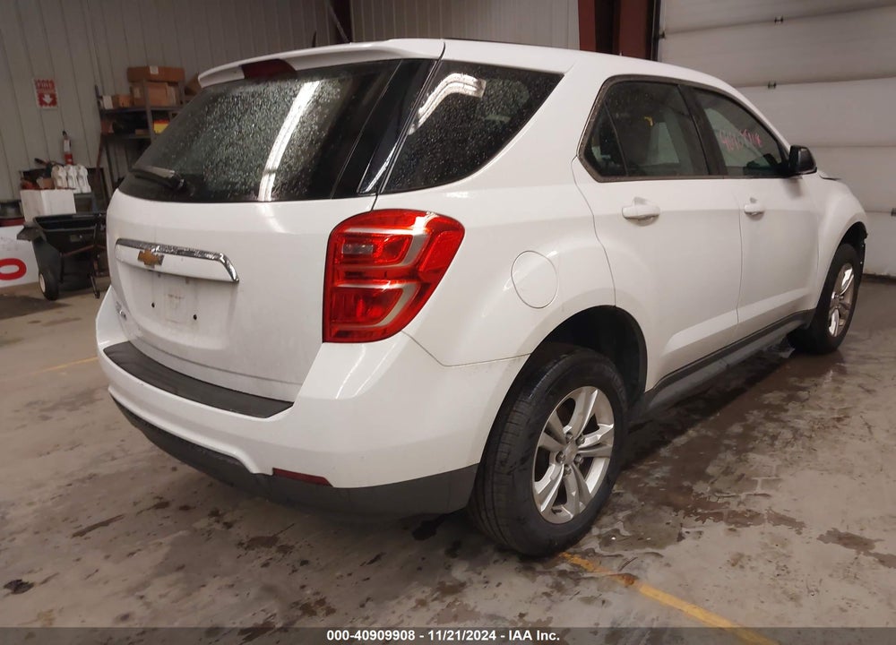 2017 CHEVROLET EQUINOX LS VIN: 2GNALBEKXH1572122
