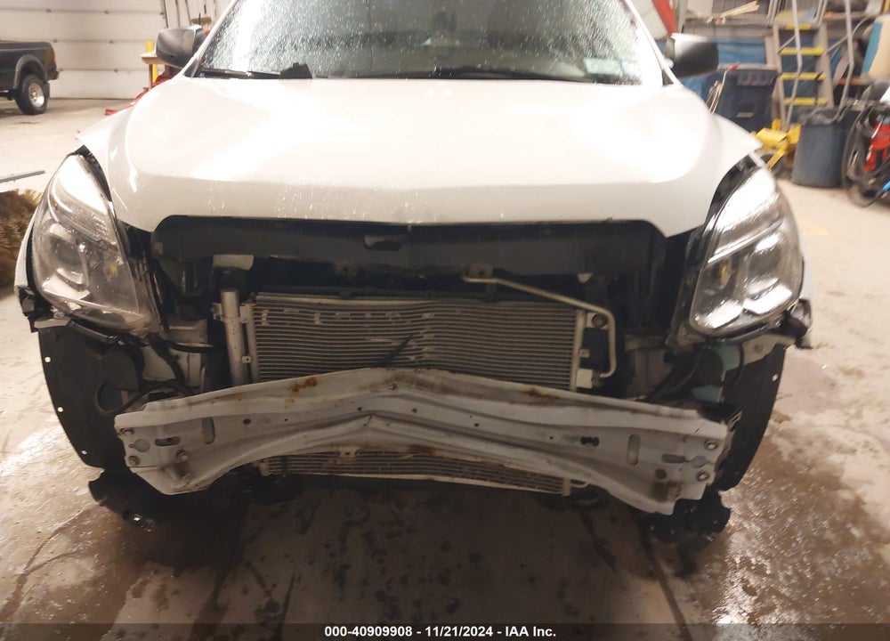 2017 CHEVROLET EQUINOX LS VIN: 2GNALBEKXH1572122